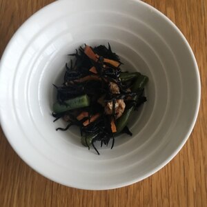 ひじきの煮物（人参・油揚げ・いんげん入り）